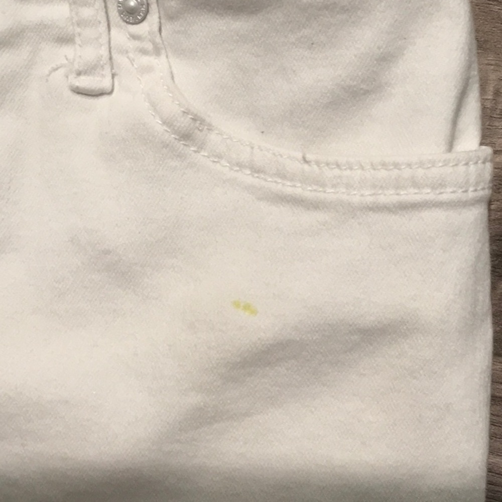 Seven shorts - Picture 6 of 6